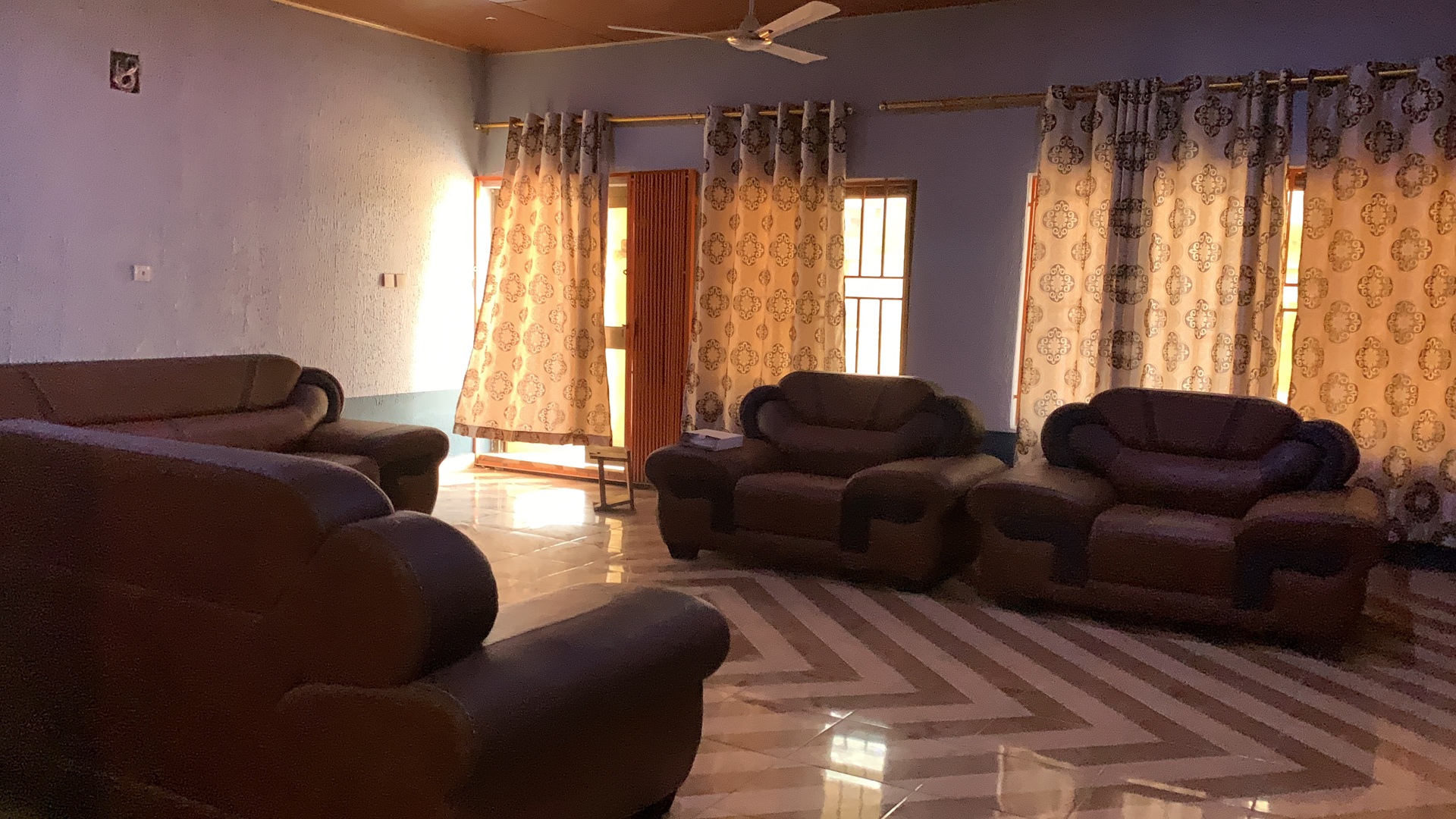 Fully furnished 3-bedroom apartment (Hall and Kitchen)