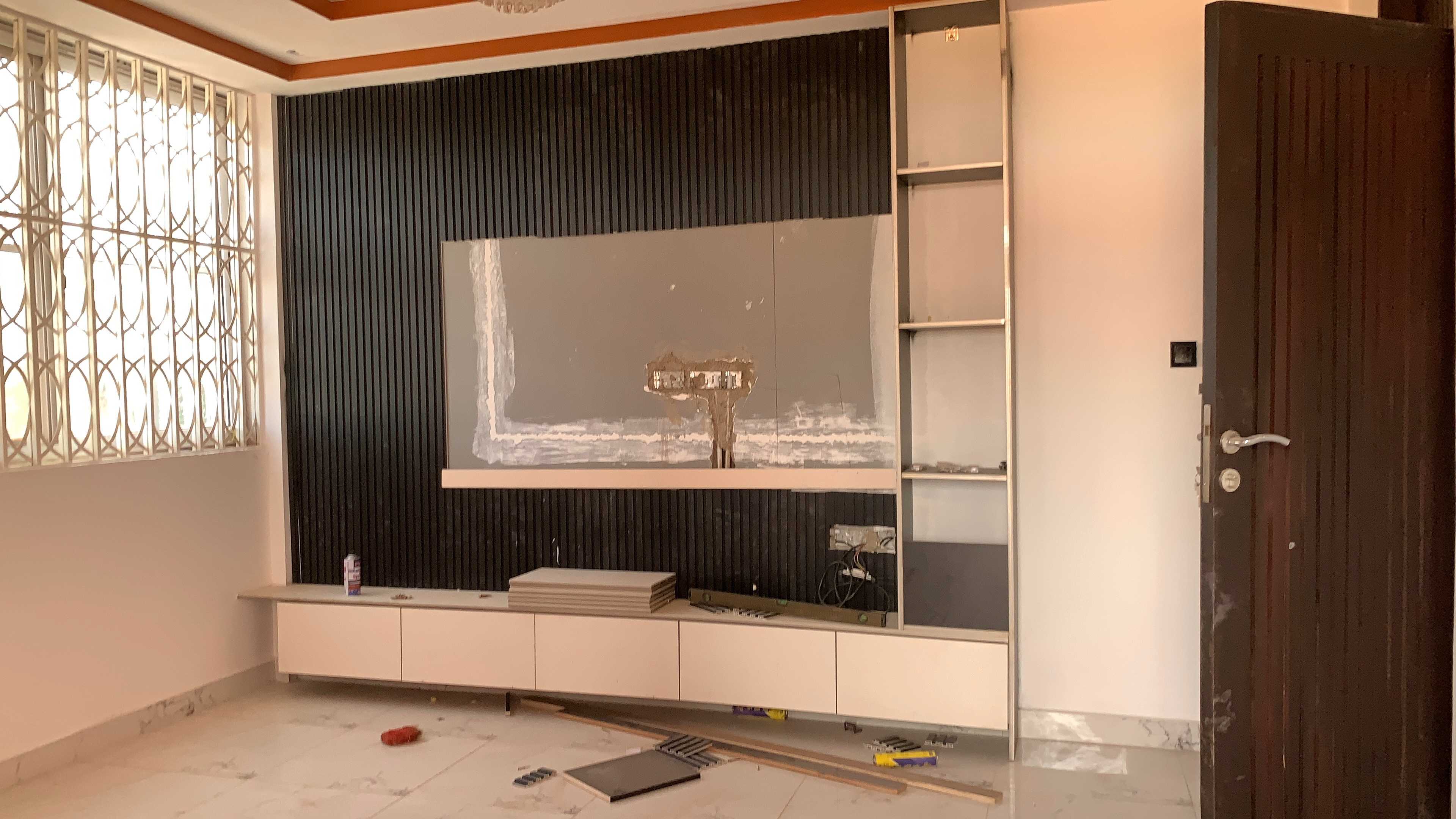 Fully Furnished 2-Bedroom Apartment with Modern Kitchen & En-Suite Rooms